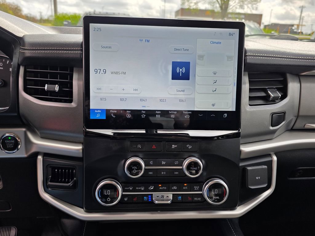 Used 2023 Ford Expedition Max XLT AWD/4WD image 22