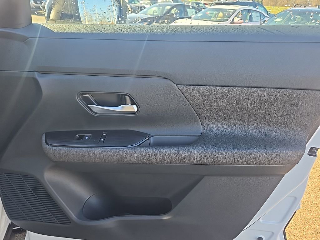 New 2026 Nissan Kicks SV w/ SV Premium Package image 26