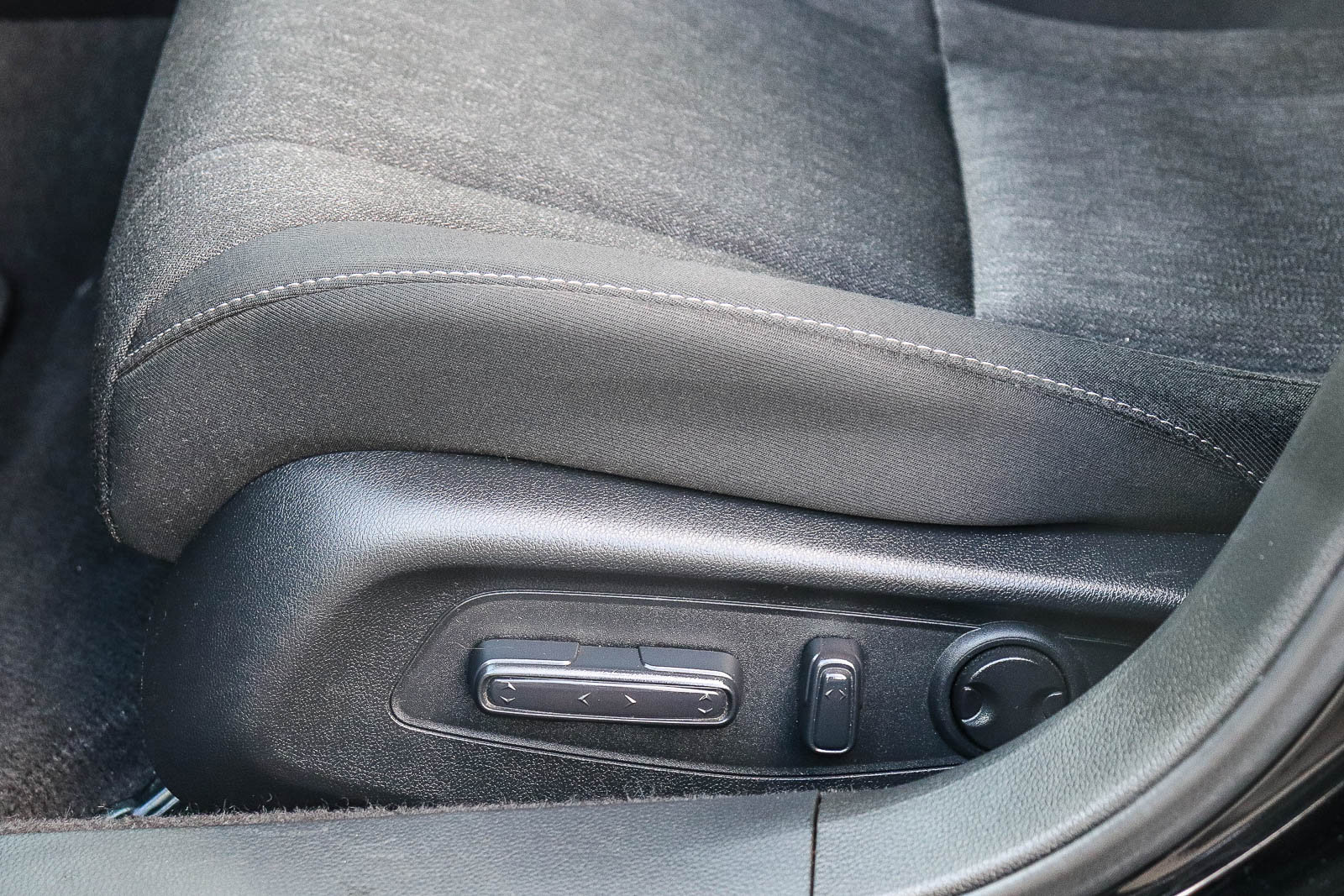 Certified 2024 Honda Accord EX image 24