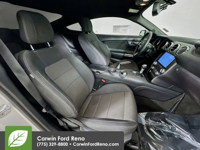 Used 2017 Ford Mustang Coupe image 26