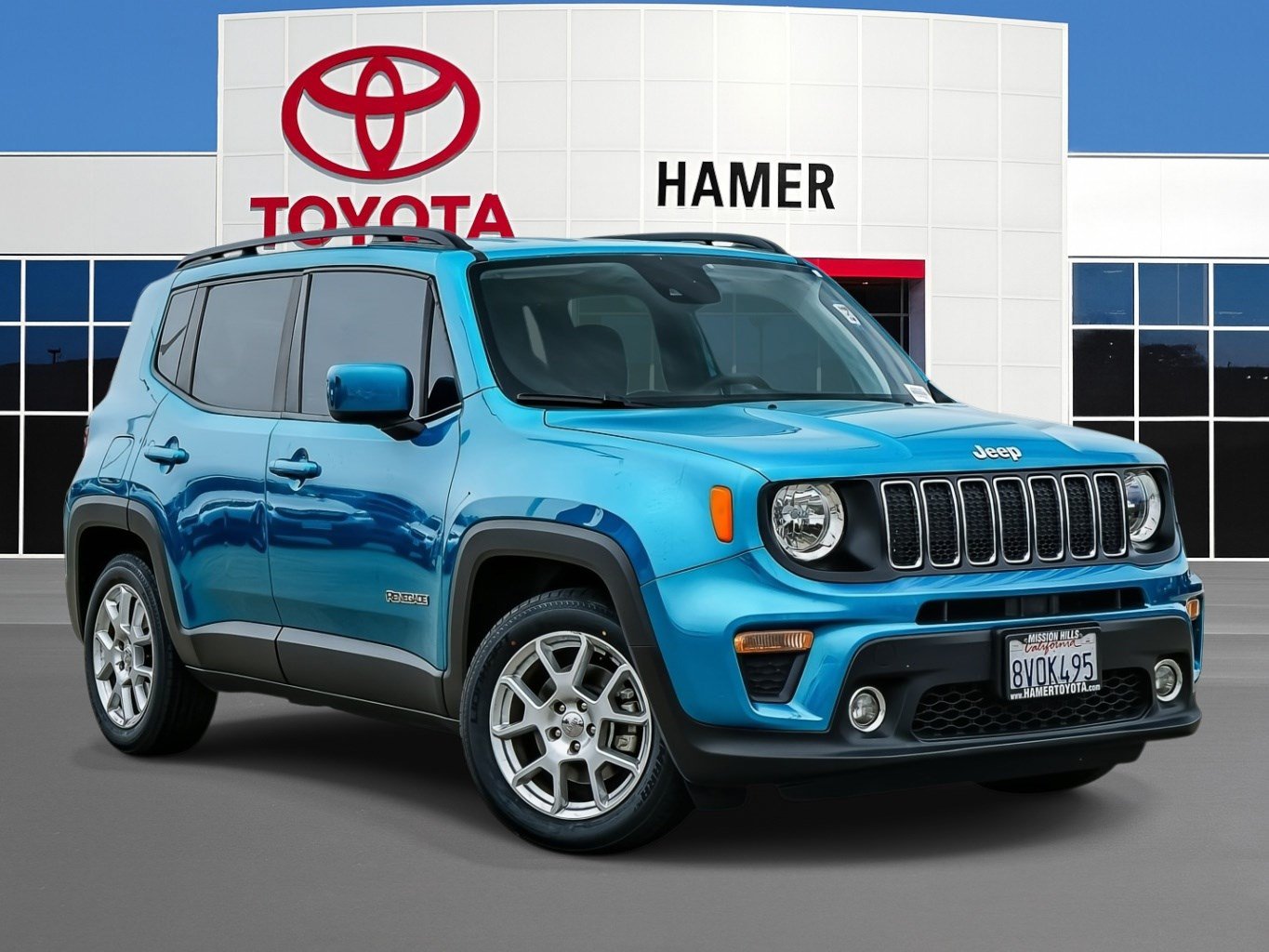 Used 2021 Jeep Renegade Latitude FWD image 1
