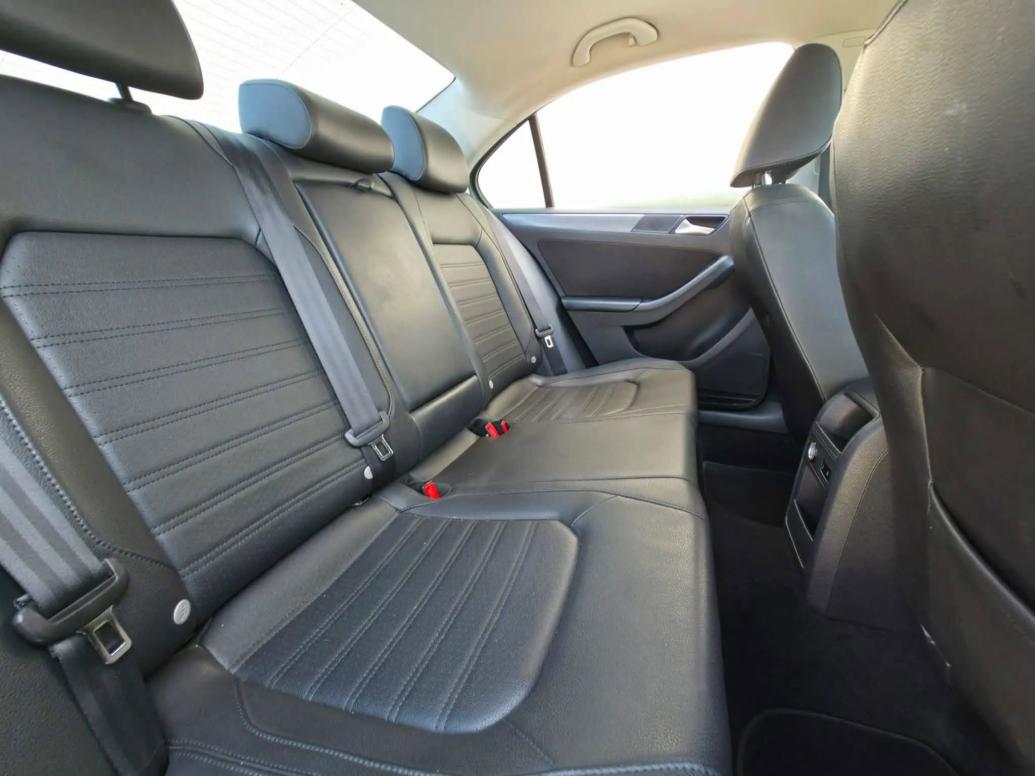 Used 2013 Volkswagen Jetta SEL FWD image 15