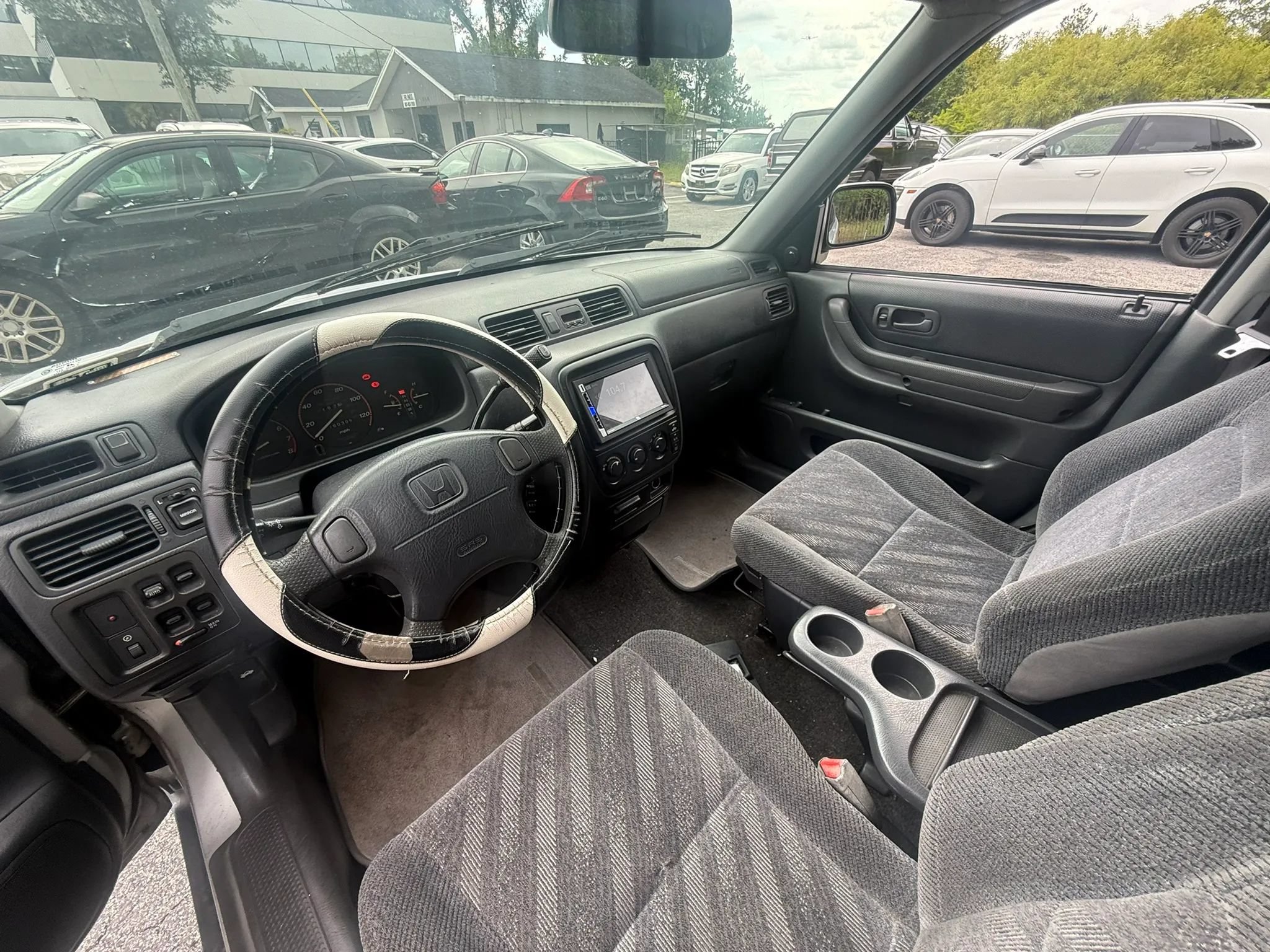 Used 1999 Honda CR-V LX image 11