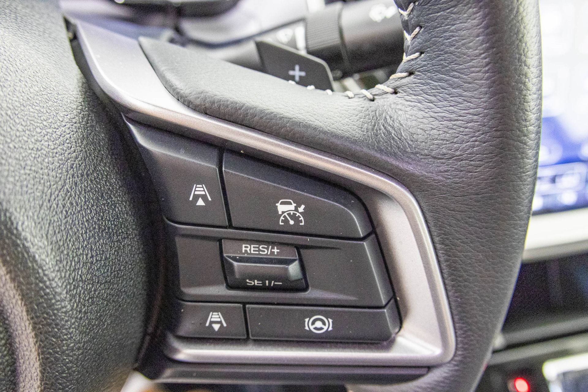 Used 2025 Subaru Legacy Premium AWD/4WD image 31