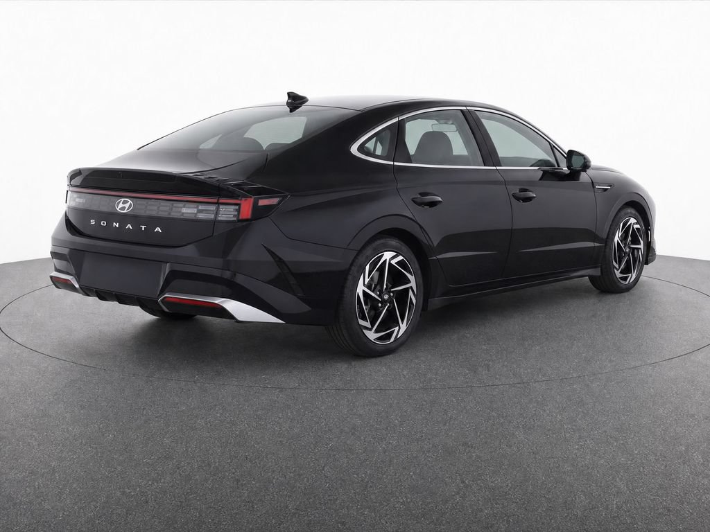 New 2026 Hyundai Sonata SEL FWD image 4