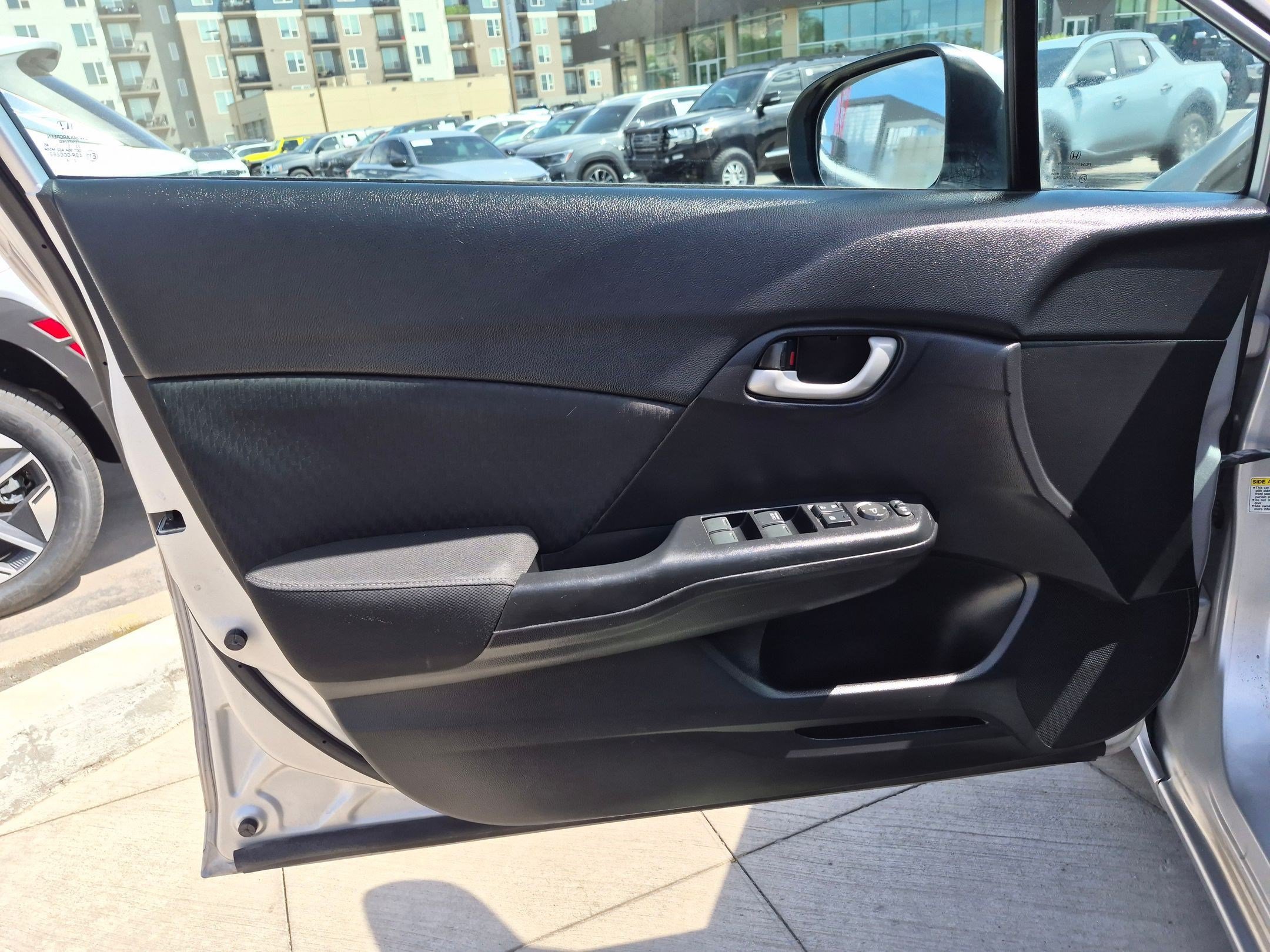 Used 2015 Honda Civic SE image 13