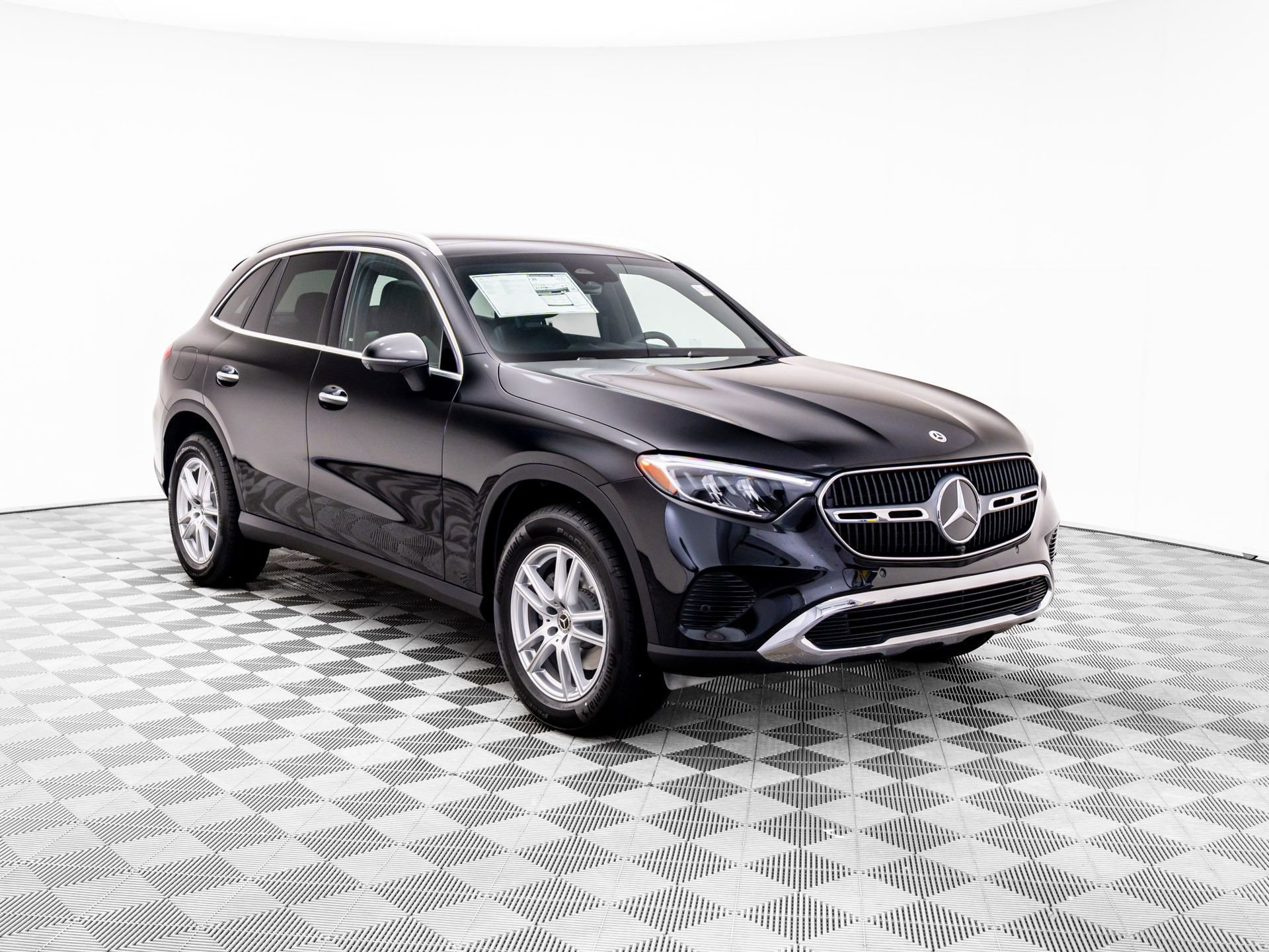 New 2026 Mercedes-Benz GLC 300 4MATIC image 7