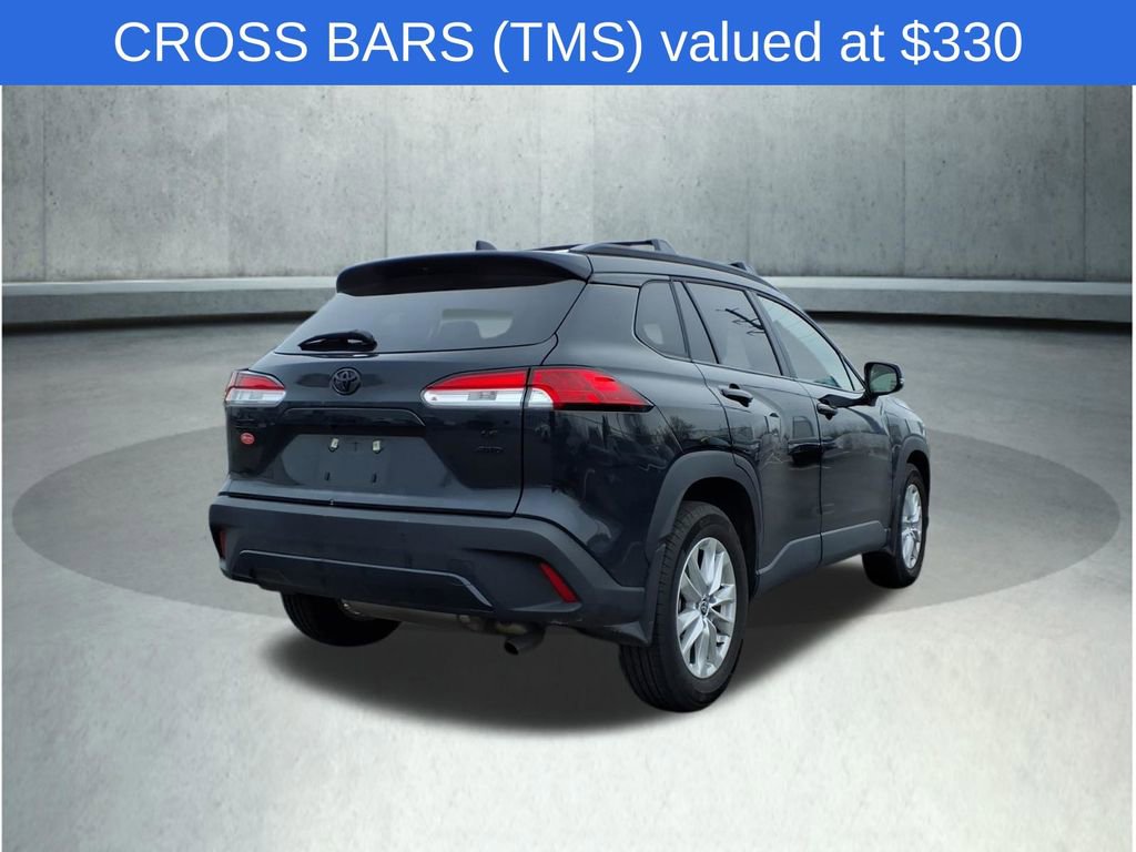 Used 2025 Toyota Corolla Cross LE w/ Moonroof Package image 6
