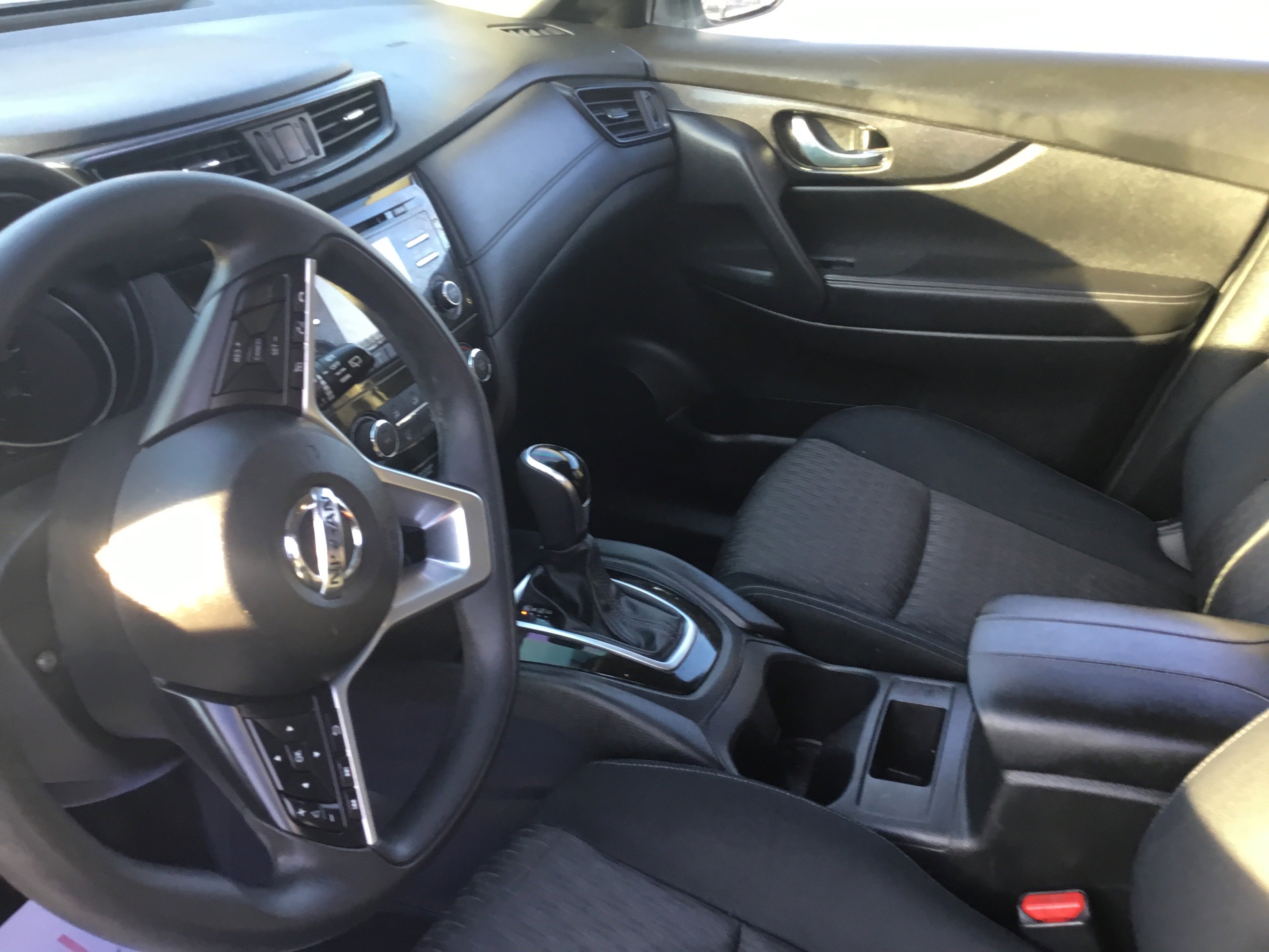 Used 2017 Nissan Rogue S w/ S Appearance Package image 12