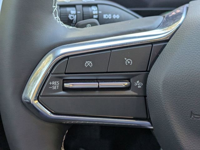 New 2026 Chevrolet Equinox EV LT w/ Comfort Package image 13