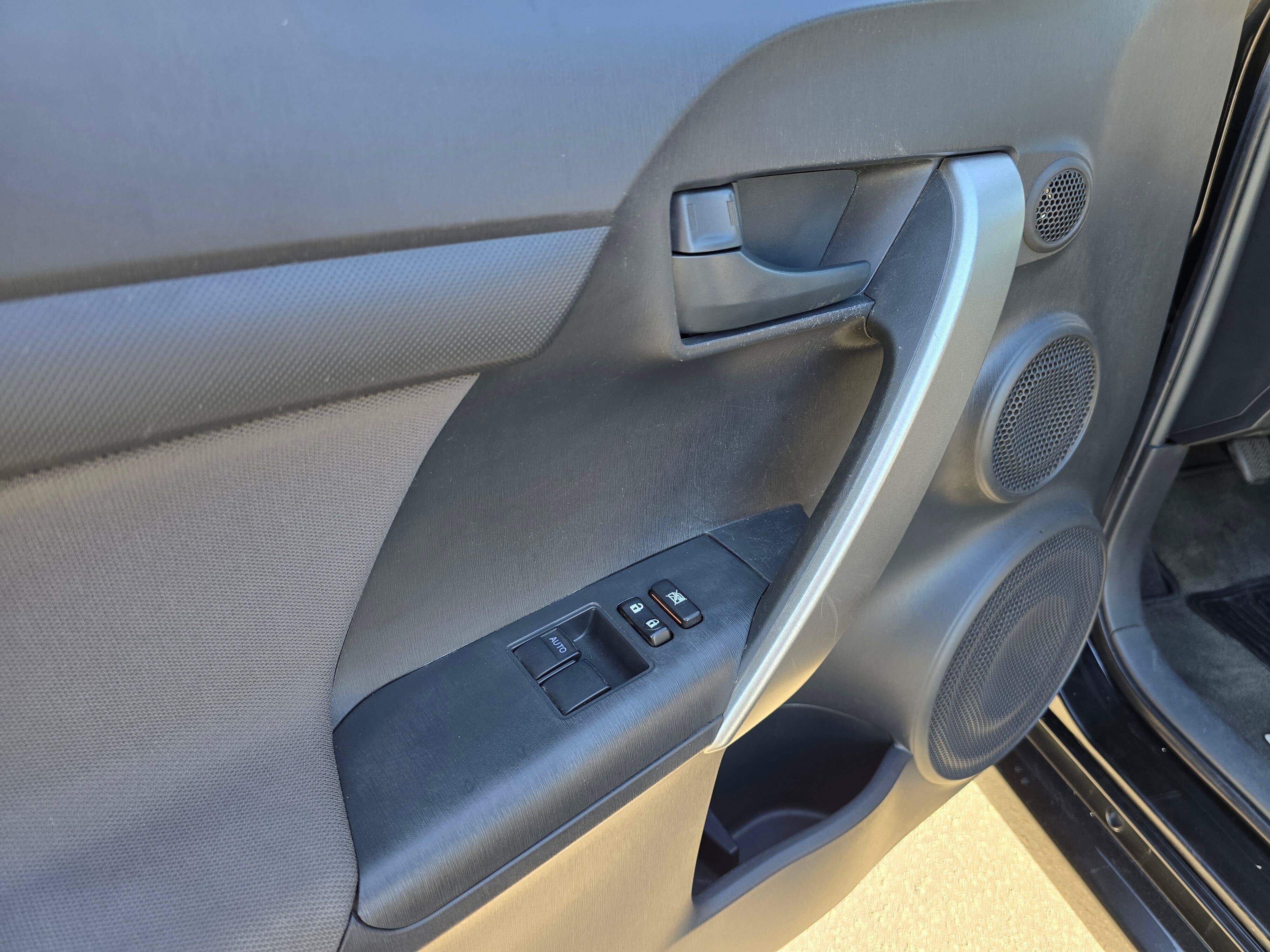 Used 2015 Scion tC FWD image 16
