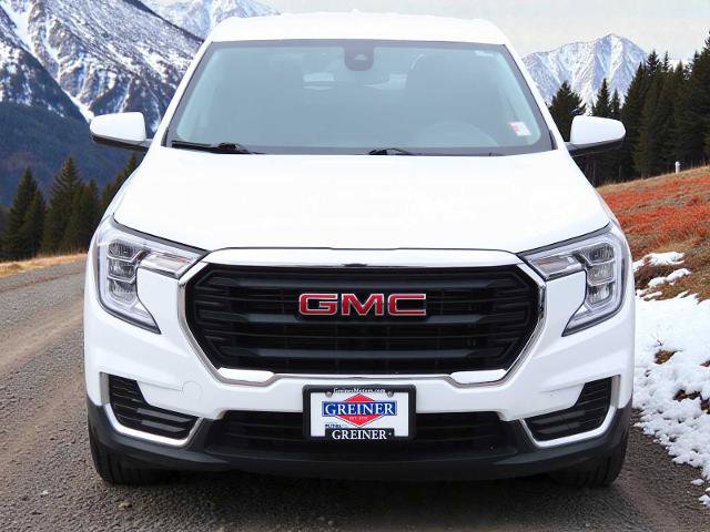 Used 2024 GMC Terrain SLE image 9