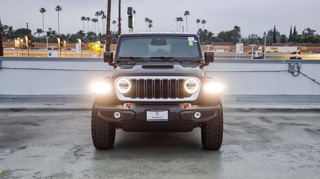 New 2026 Jeep Wrangler Unlimited Rubicon w/ Whitecap Package AWD/4WD image 3