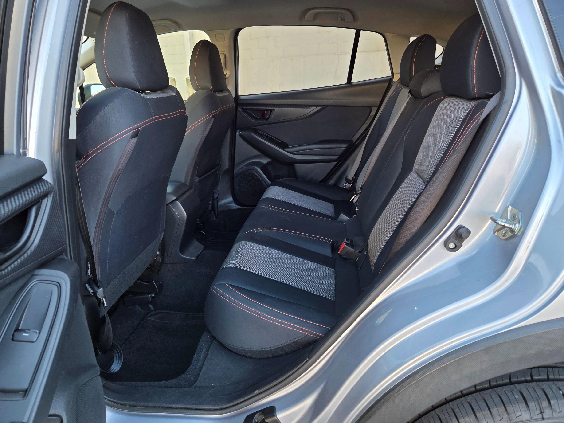 Used 2018 Subaru Crosstrek 2.0i Premium image 14