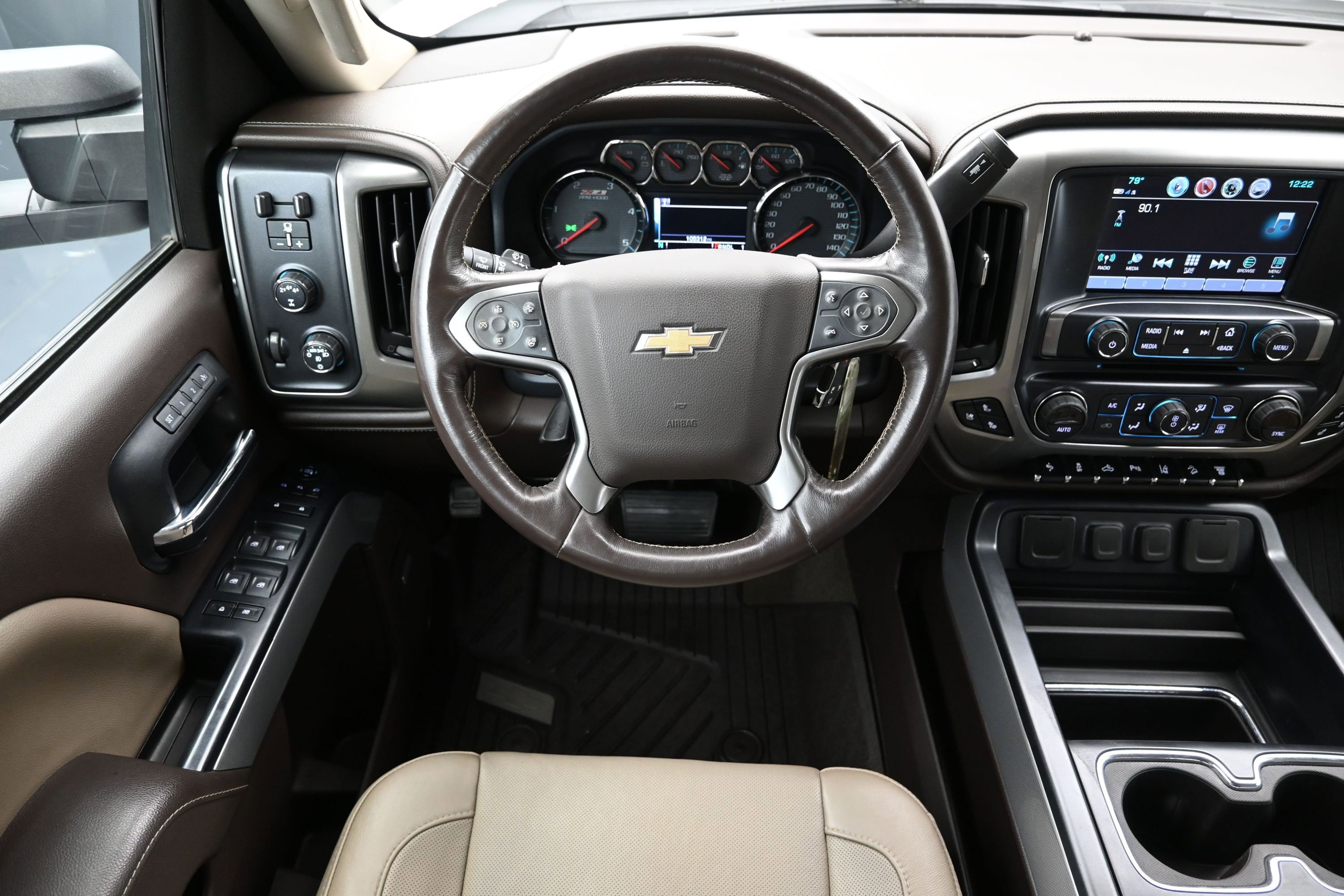 Used 2018 Chevrolet Silverado 2500 LTZ w/ Duramax Plus Package AWD/4WD image 26