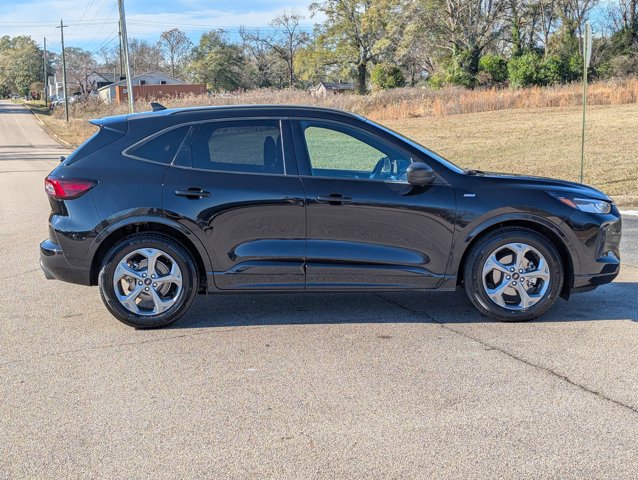 Used 2024 Ford Escape ST-Line image 5