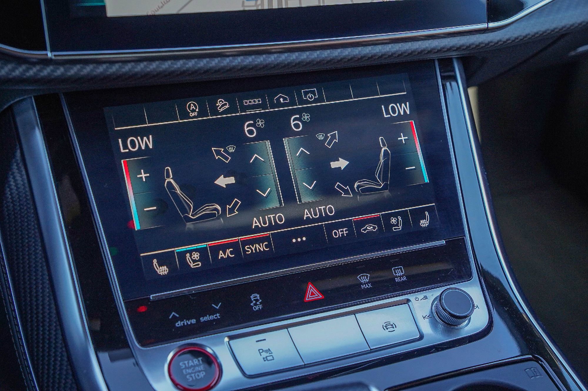 Certified 2023 Audi RS Q8 w/ Black Optic Package image 17