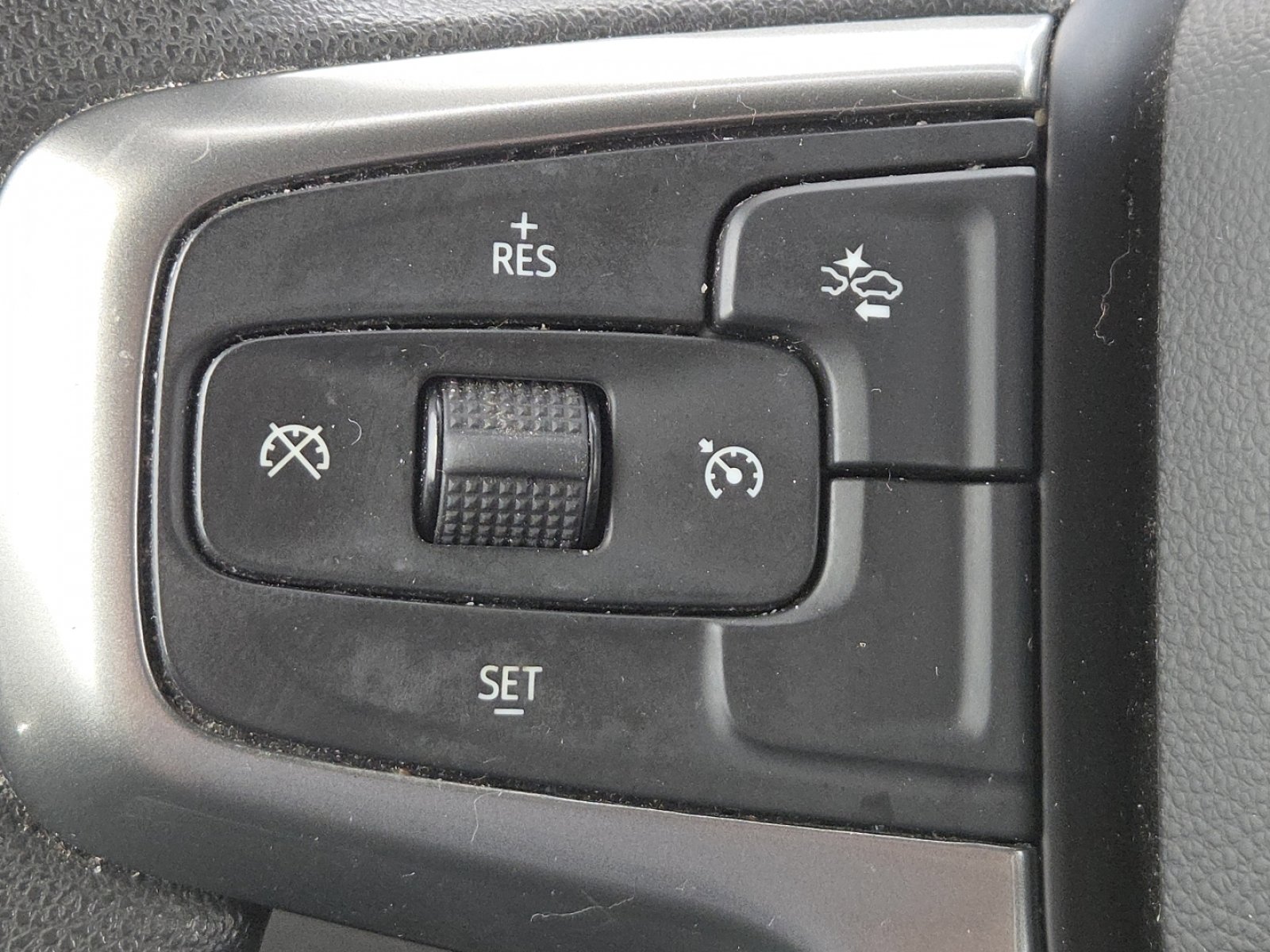 Used 2021 Chevrolet Silverado 1500 Custom Trail Boss w/ Safety Confidence Package image 8