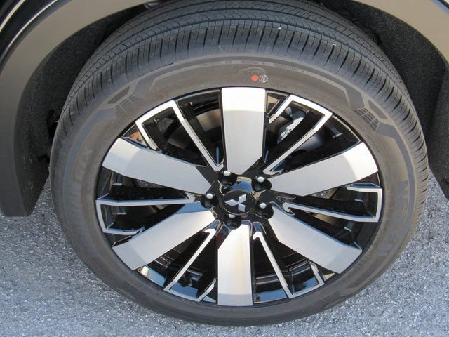 New 2026 Mitsubishi Outlander SE AWD/4WD image 7