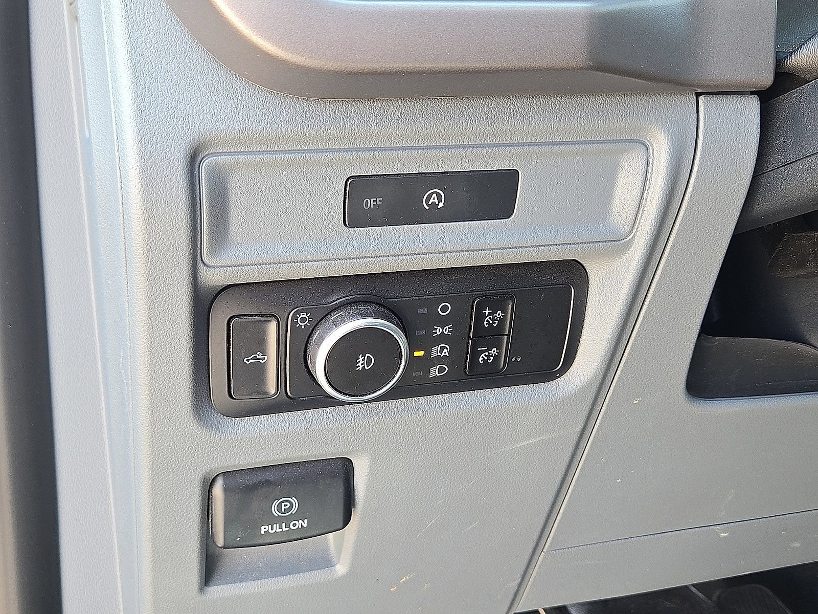 Used 2025 Ford F150 XLT w/ Equipment Group 301A Standard AWD/4WD image 24
