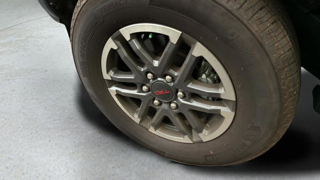 Used 2024 Toyota Tacoma TRD Sport AWD/4WD image 10