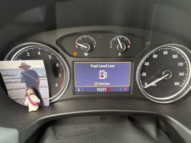 Used 2020 Buick Enclave Essence AWD/4WD image 10