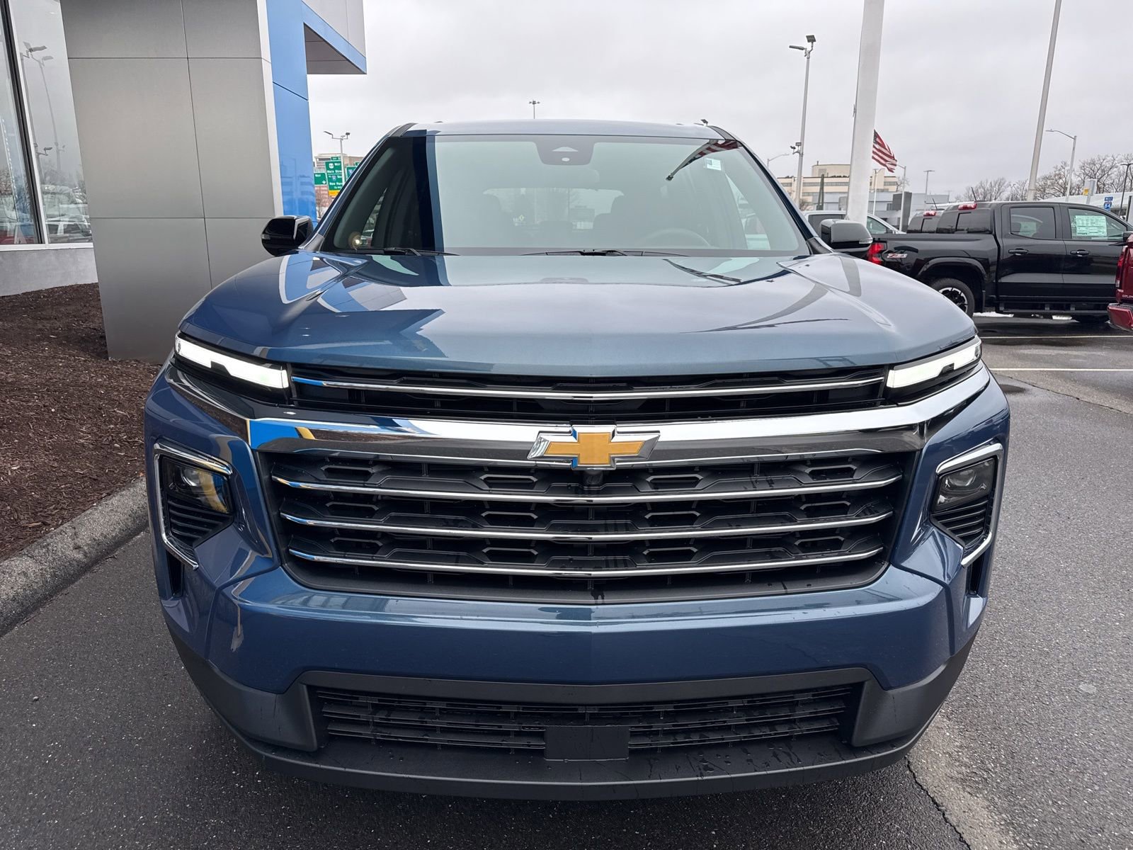 New 2026 Chevrolet Traverse LT AWD/4WD image 3