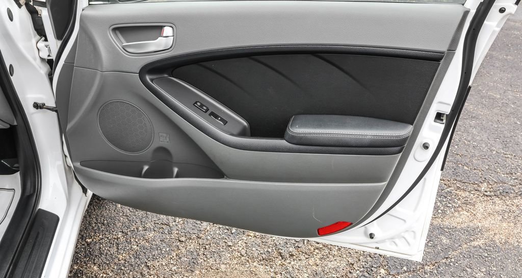 Used 2017 Kia Forte LX w/ LX Popular Package image 38