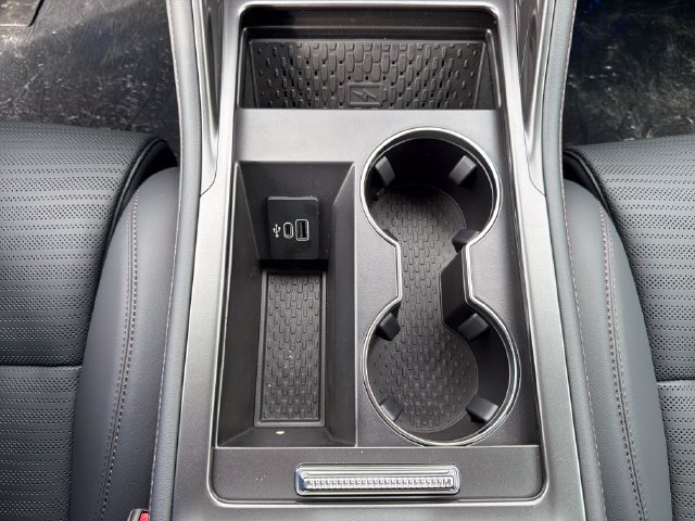 New 2026 Lincoln Nautilus Reserve AWD/4WD image 32