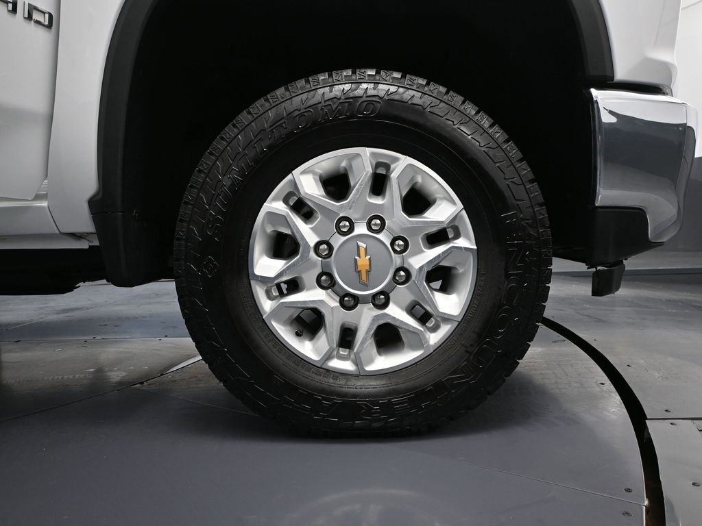 Used 2023 Chevrolet Silverado 2500 LT image 18