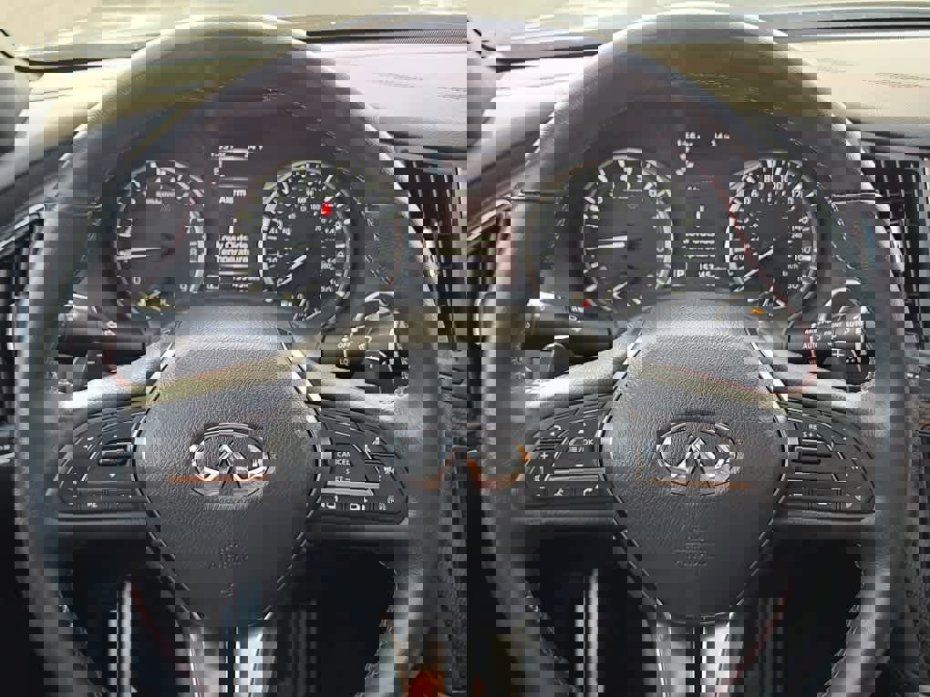 Used 2024 INFINITI Q50 Red Sport 400 image 16