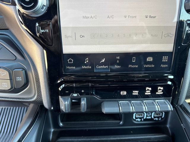 Used 2024 RAM 2500 Rebel image 26