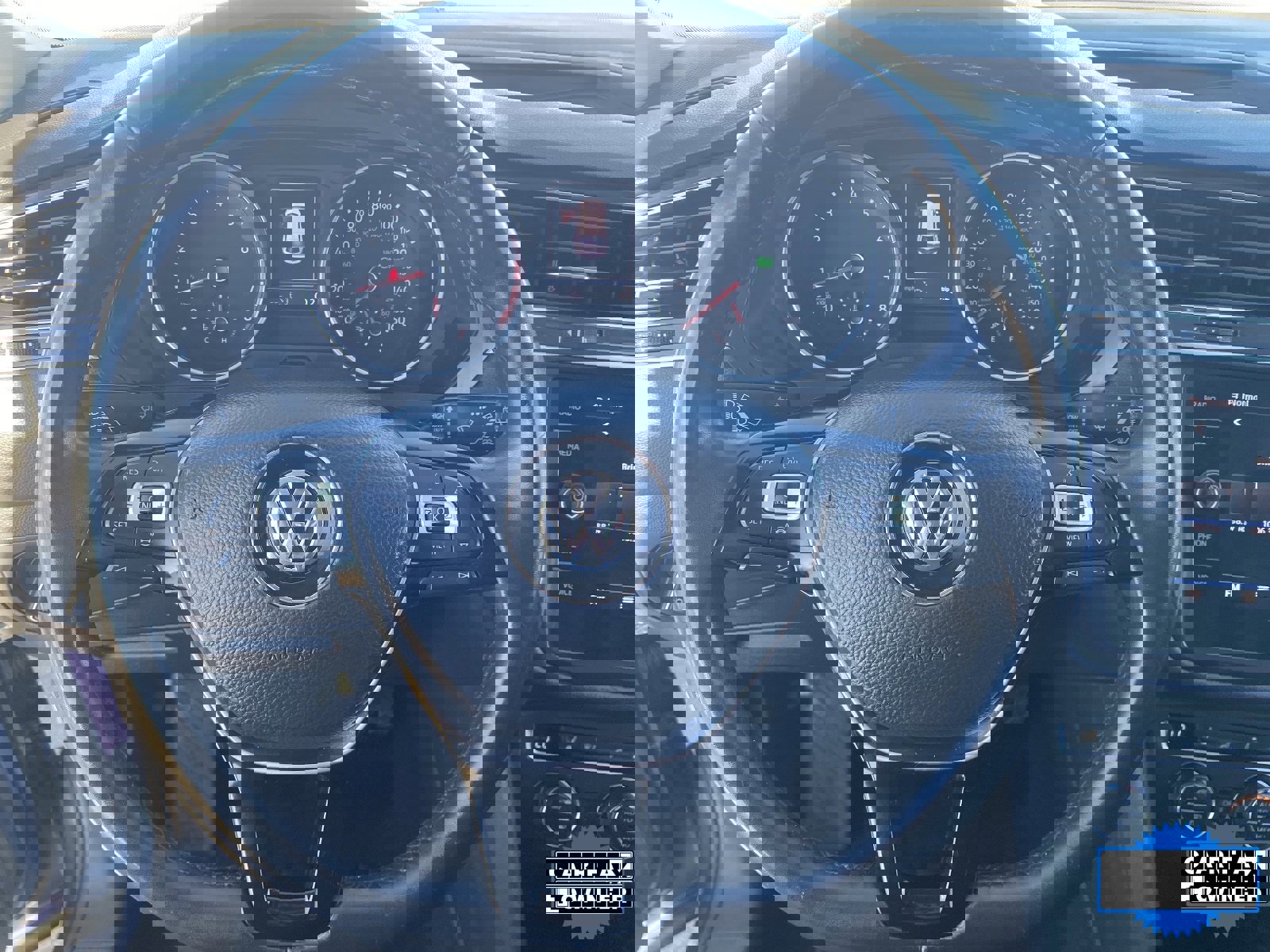 Used 2020 Volkswagen Tiguan SE image 24