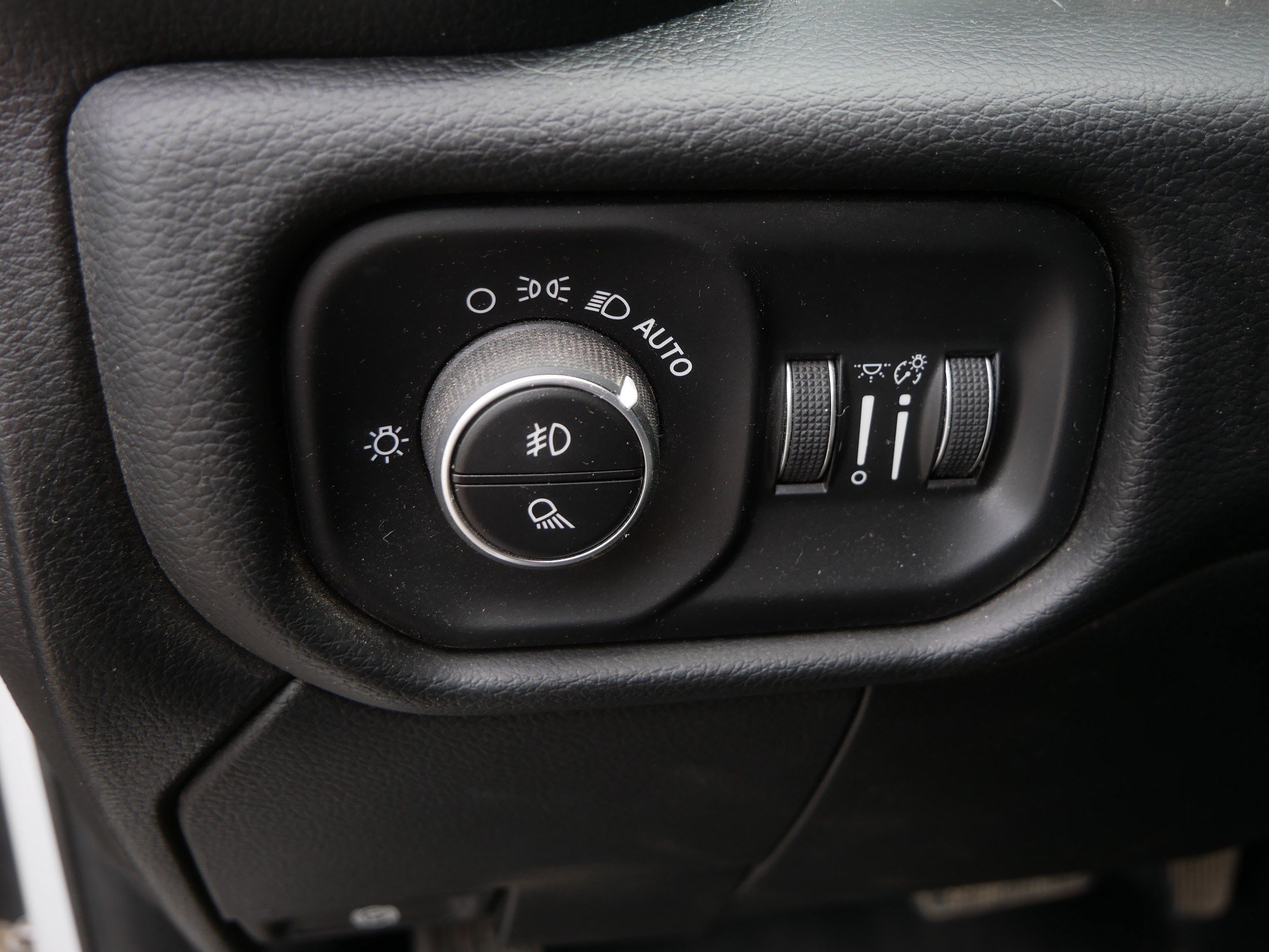 Certified 2019 RAM 3500 Big Horn AWD/4WD image 21