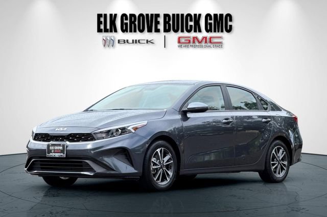 Used 2023 Kia Forte LXS w/ LXS Technology Package FWD image 8
