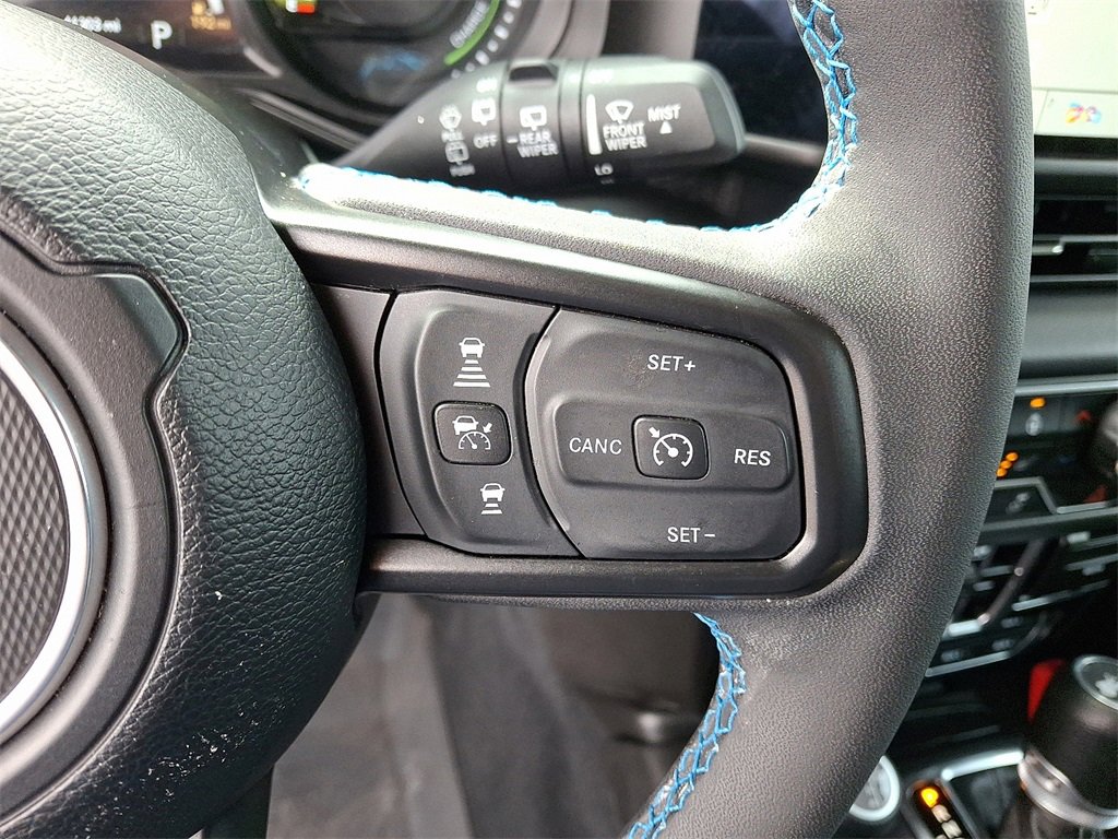 Used 2024 Jeep Wrangler Unlimited Rubicon 4xe w/ Technology Group image 22