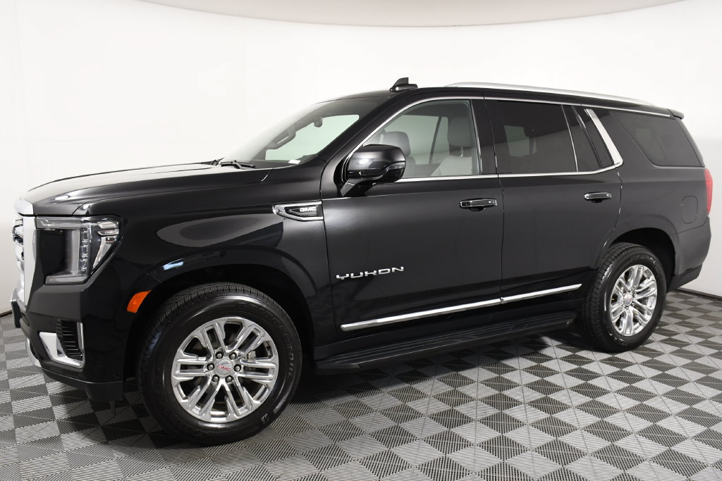 Used 2021 GMC Yukon SLT w/ SLT Premium Package AWD/4WD image 2