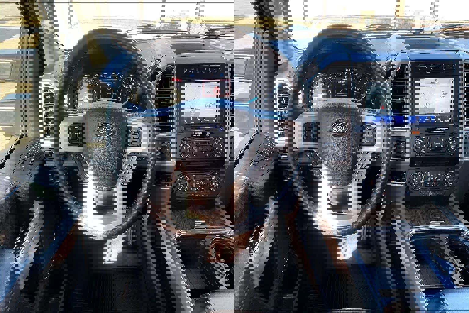 Used 2018 Ford F250 Lariat w/ Lariat Ultimate Package image 5