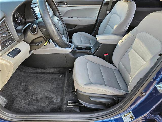 Used 2018 Hyundai Elantra SE image 14