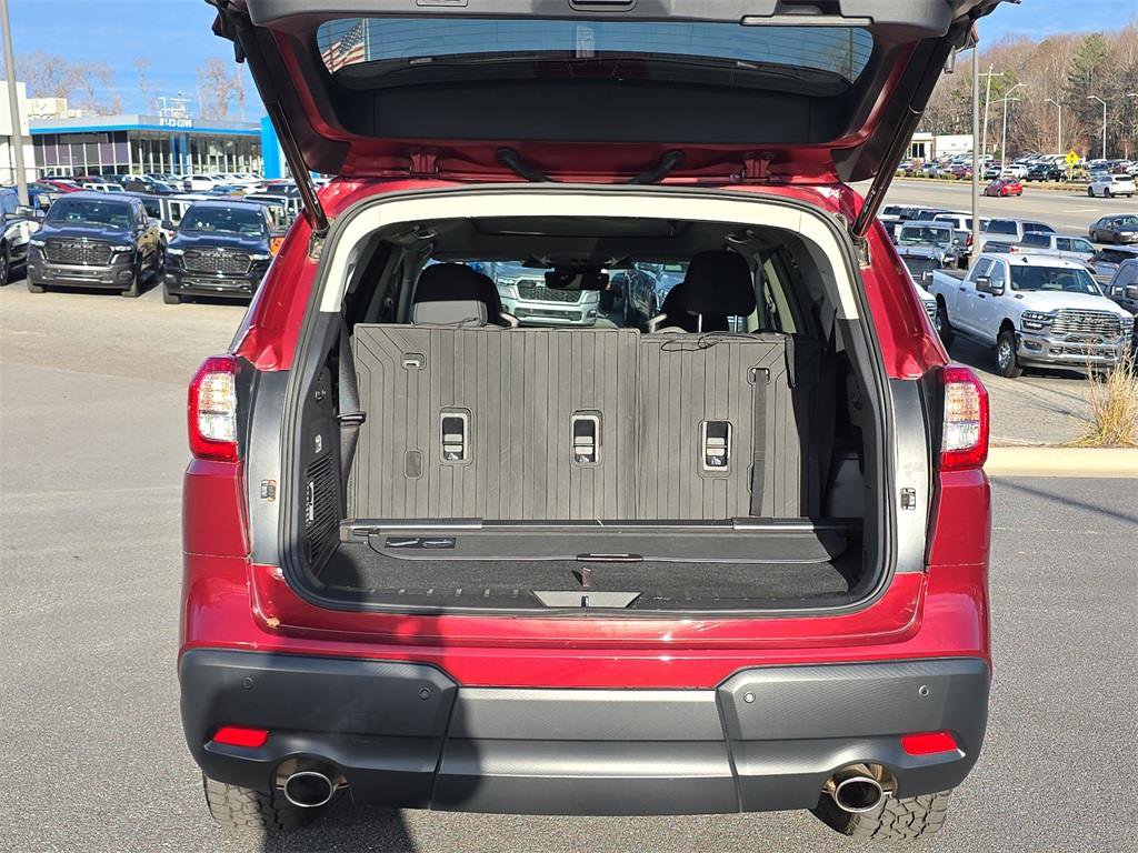 Used 2023 Subaru Ascent Onyx Edition Limited image 5