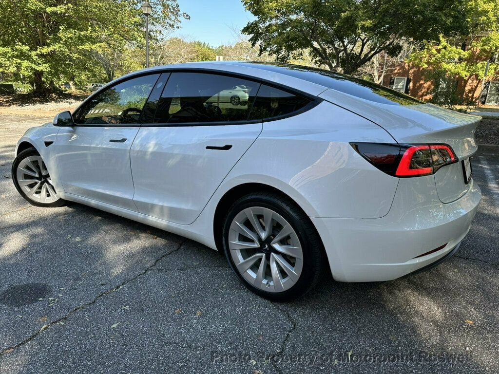 Used 2023 Tesla Model 3 Standard Range RWD image 4