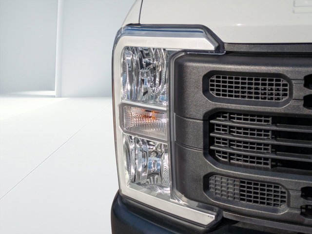 Used 2024 Ford F350 XL w/ 360-Degree Camera Package image 26