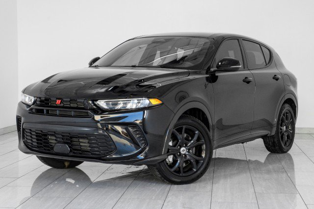 Used 2024 Dodge Hornet R/T Plus w/ R/T Blacktop Package image 4