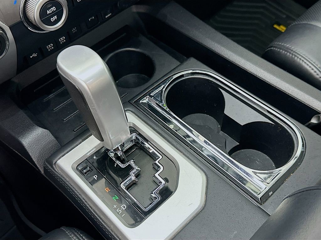 Used 2021 Toyota Tundra Platinum AWD/4WD image 33