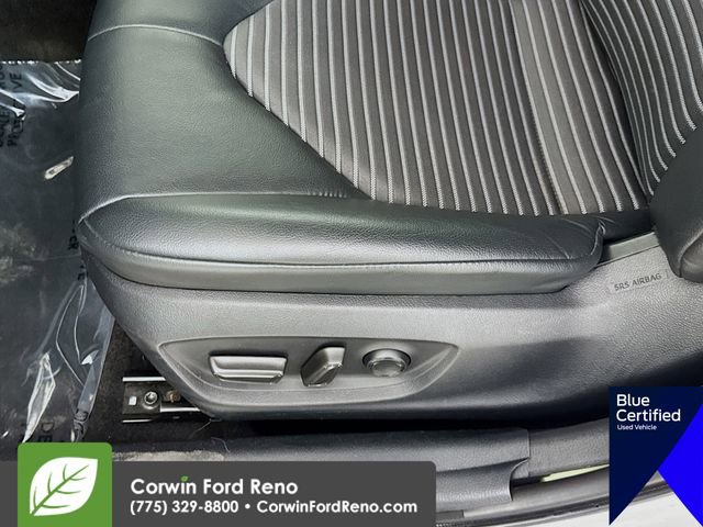 Used 2023 Toyota Camry SE image 21