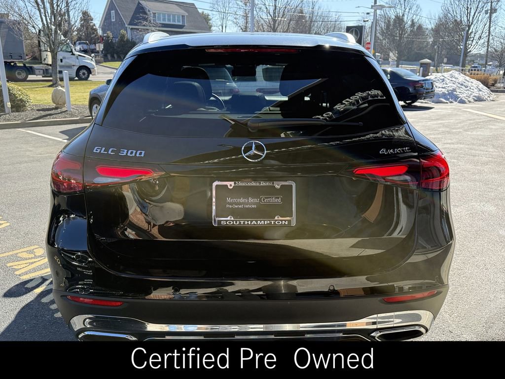 Certified 2025 Mercedes-Benz GLC 300 4MATIC image 7