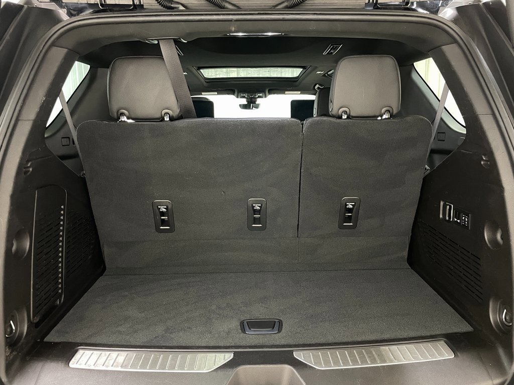 Used 2021 GMC Yukon Denali w/ Denali Ultimate Package image 50