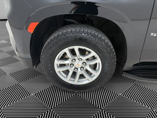 Certified 2024 Chevrolet Suburban LT AWD/4WD image 9