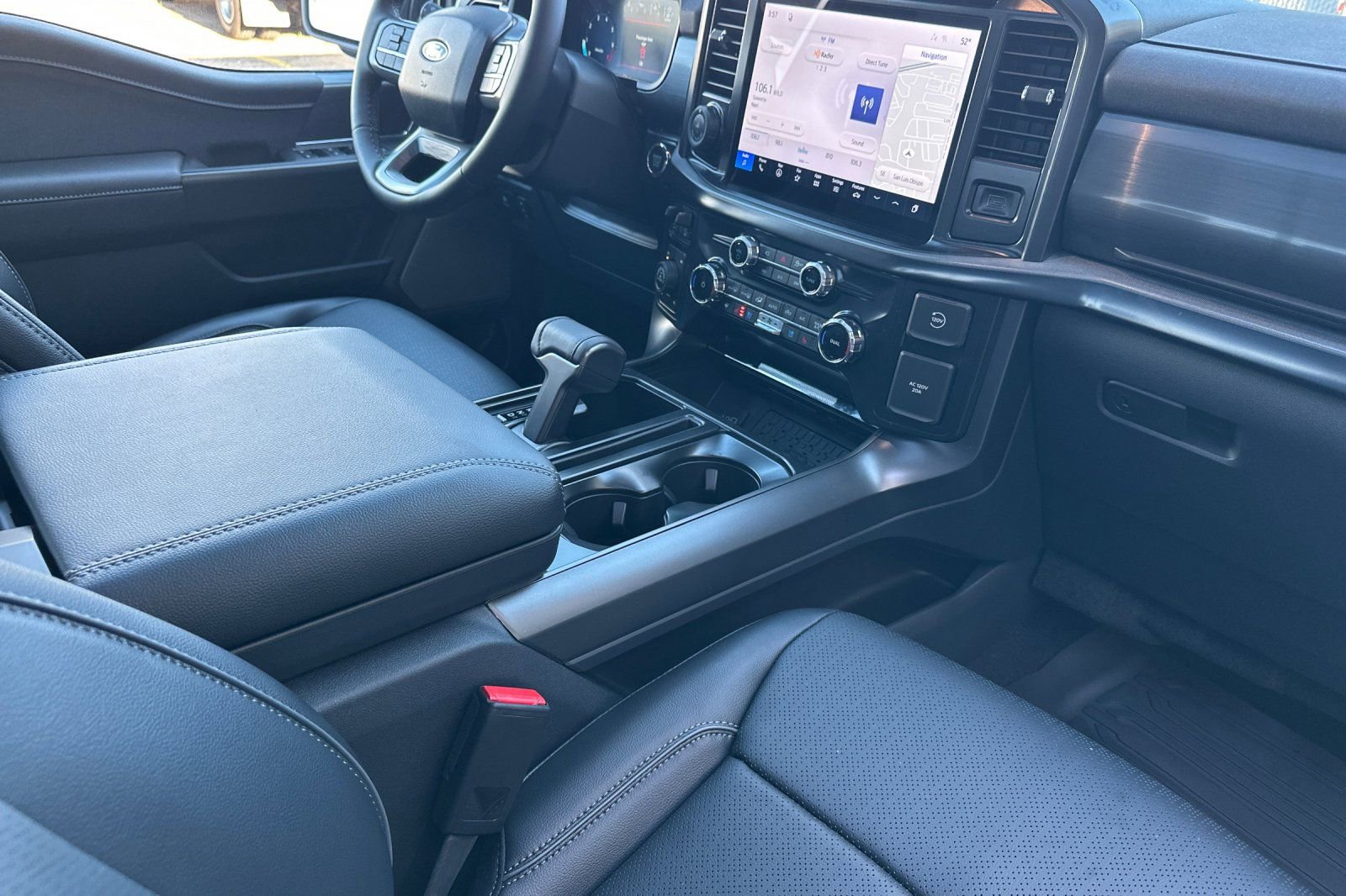 New 2026 Ford F150 Lariat w/ Equipment Group 501A Mid image 14