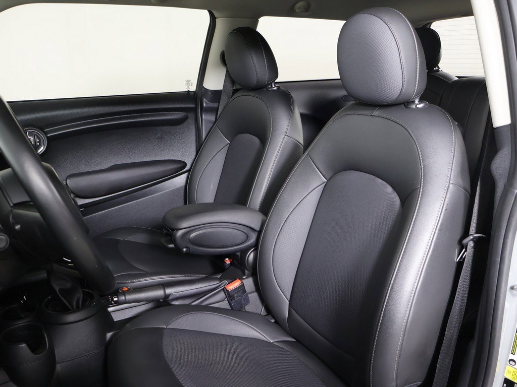 Used 2019 MINI Cooper Hardtop image 20